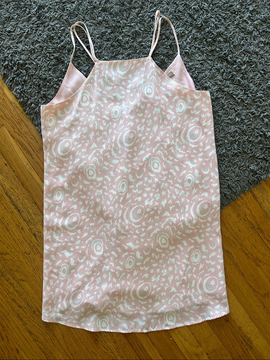 Forever 21 Dresses & Skirts - Forever 21 Pink Patterned Slip Mini Dress Size Medium